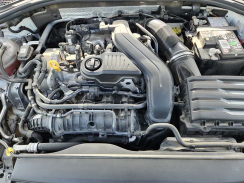 Used 2024 Volkswagen Jetta SEL FWD image 31