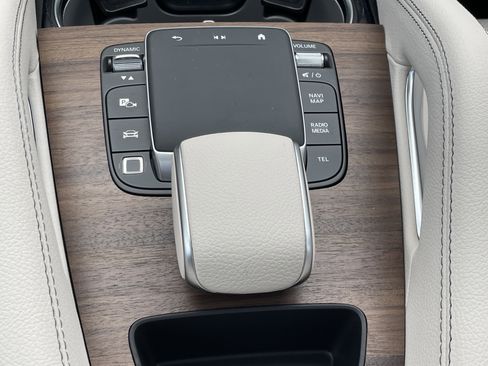 New 2026 Mercedes-Benz GLE 350 4MATIC image 31