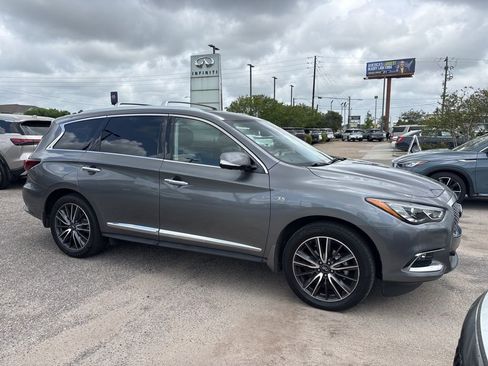 Used 2019 INFINITI QX60 Luxe w/ Sensory Package image 4