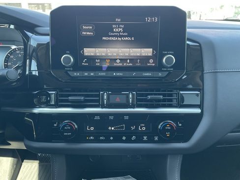 Certified 2025 Nissan Pathfinder SV w/ Black Appearance Package image 15