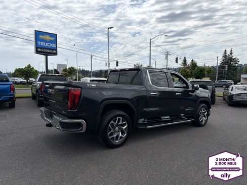 Used 2024 GMC Sierra 1500 SLT w/ SLT Premium Plus Package AWD/4WD image 6