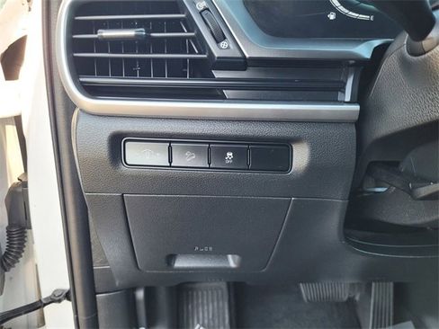 Used 2024 Kia Telluride LX image 22