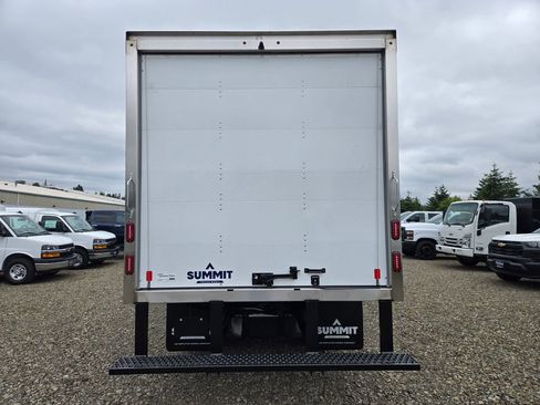 New 2024 Chevrolet Low Cab Forward image 7