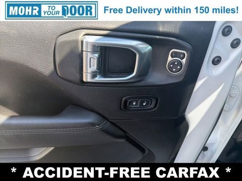Used 2021 Jeep Wrangler Unlimited Sahara image 11