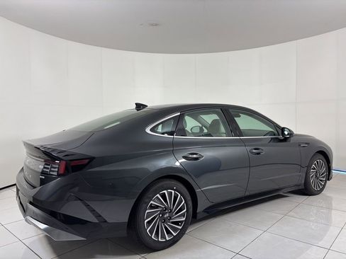New 2025 Hyundai Sonata SEL image 5