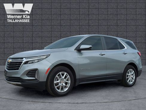 Used 2024 Chevrolet Equinox LT image 1