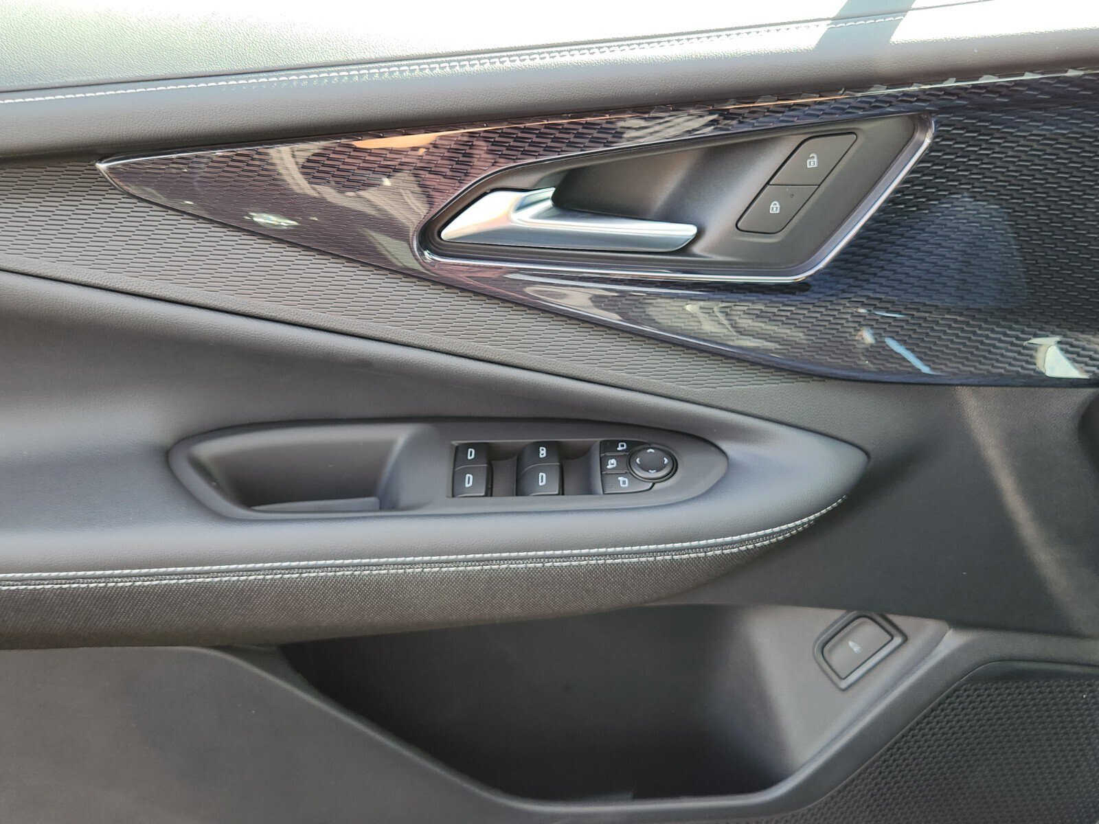 New 2026 Chevrolet Blazer EV LT FWD image 11