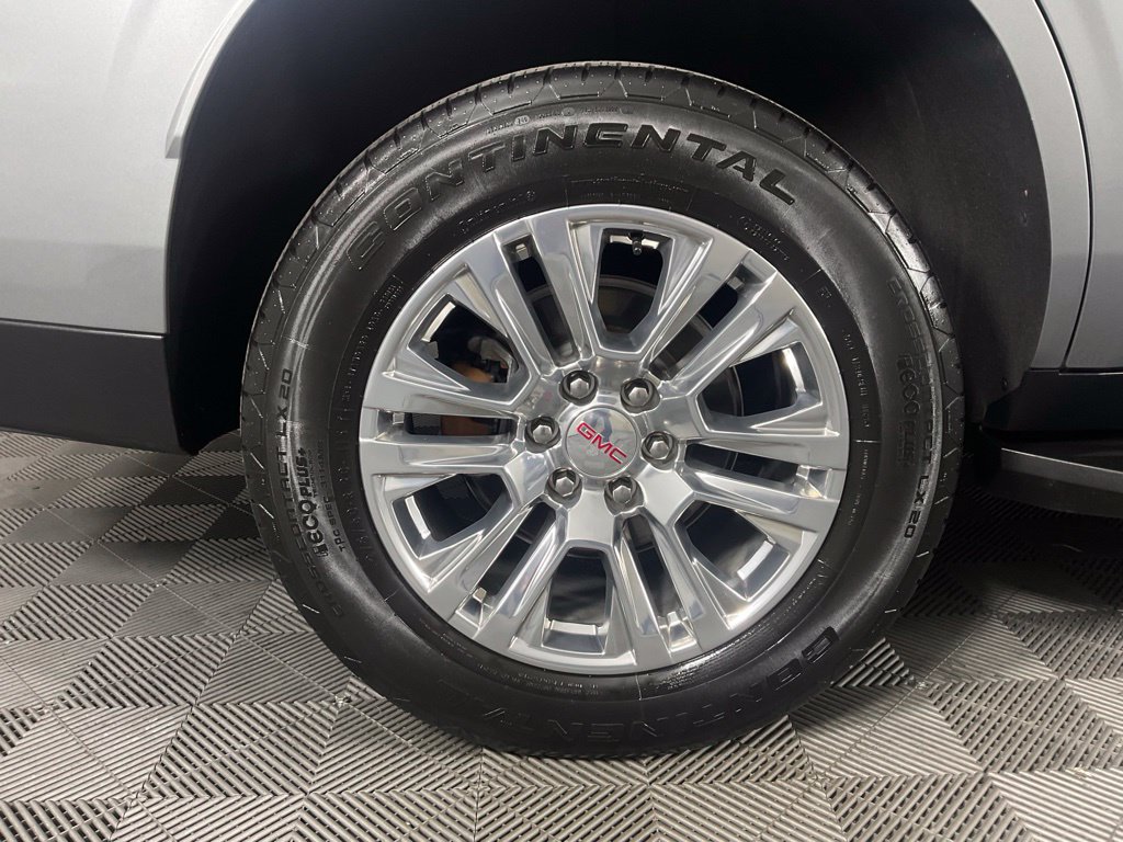 Used 2025 GMC Yukon Denali AWD/4WD image 10
