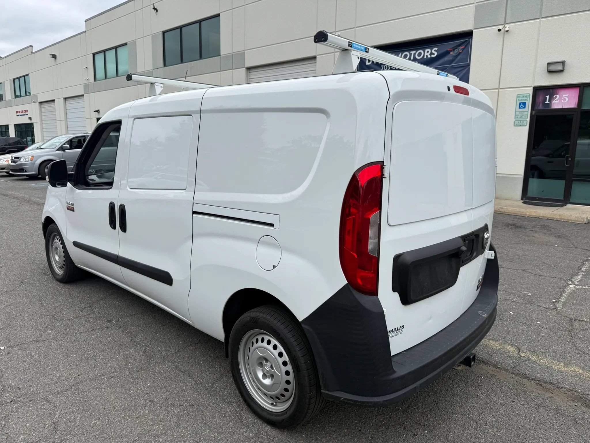 Used 2021 RAM ProMaster City Tradesman FWD image 9