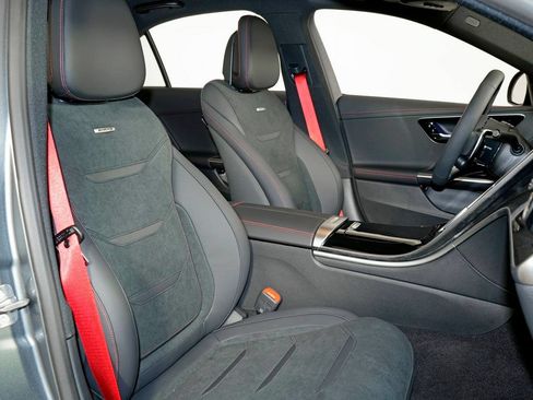 Certified 2026 Mercedes-Benz C 43 AMG 4MATIC Sedan image 30