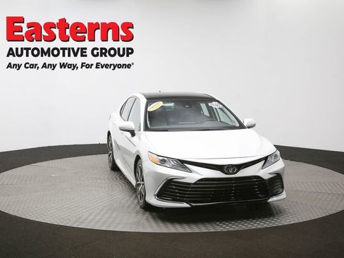 Used 2023 Toyota Camry XLE image 47