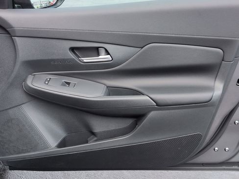 New 2026 Nissan Sentra SV w/ SV Convenience Package FWD image 32