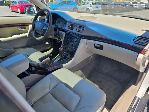 Used 2004 Volvo S80 2.5T image 12