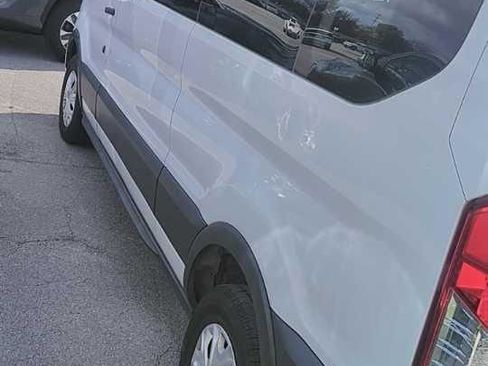 Used 2021 Ford Transit 350 XLT image 4