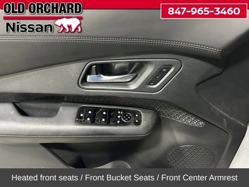 Used 2023 Nissan Ariya AWD image 11