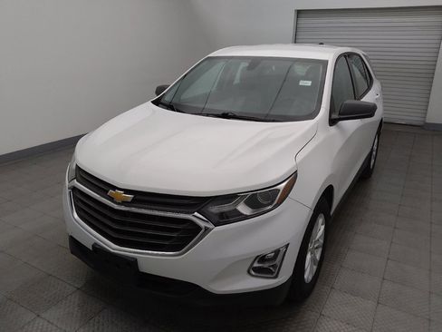 Used 2018 Chevrolet Equinox LS FWD image 15