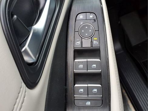 Certified 2023 Nissan Rogue SL AWD/4WD image 21