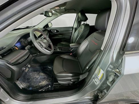 Used 2022 Jeep Compass Trailhawk image 28