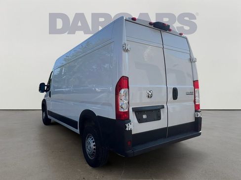 Used 2025 RAM ProMaster 2500 w/ Convenience Group FWD image 5
