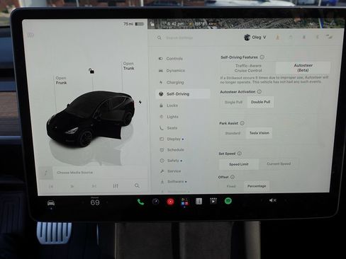 Used 2022 Tesla Model Y Performance AWD/4WD image 40