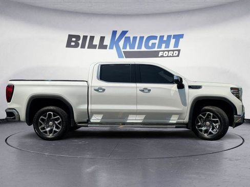 Used 2025 GMC Sierra 1500 SLT w/ SLT Premium Plus Package AWD/4WD image 6