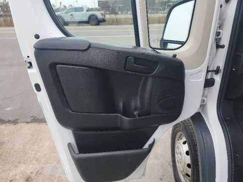 Used 2015 RAM ProMaster 1500 FWD image 6