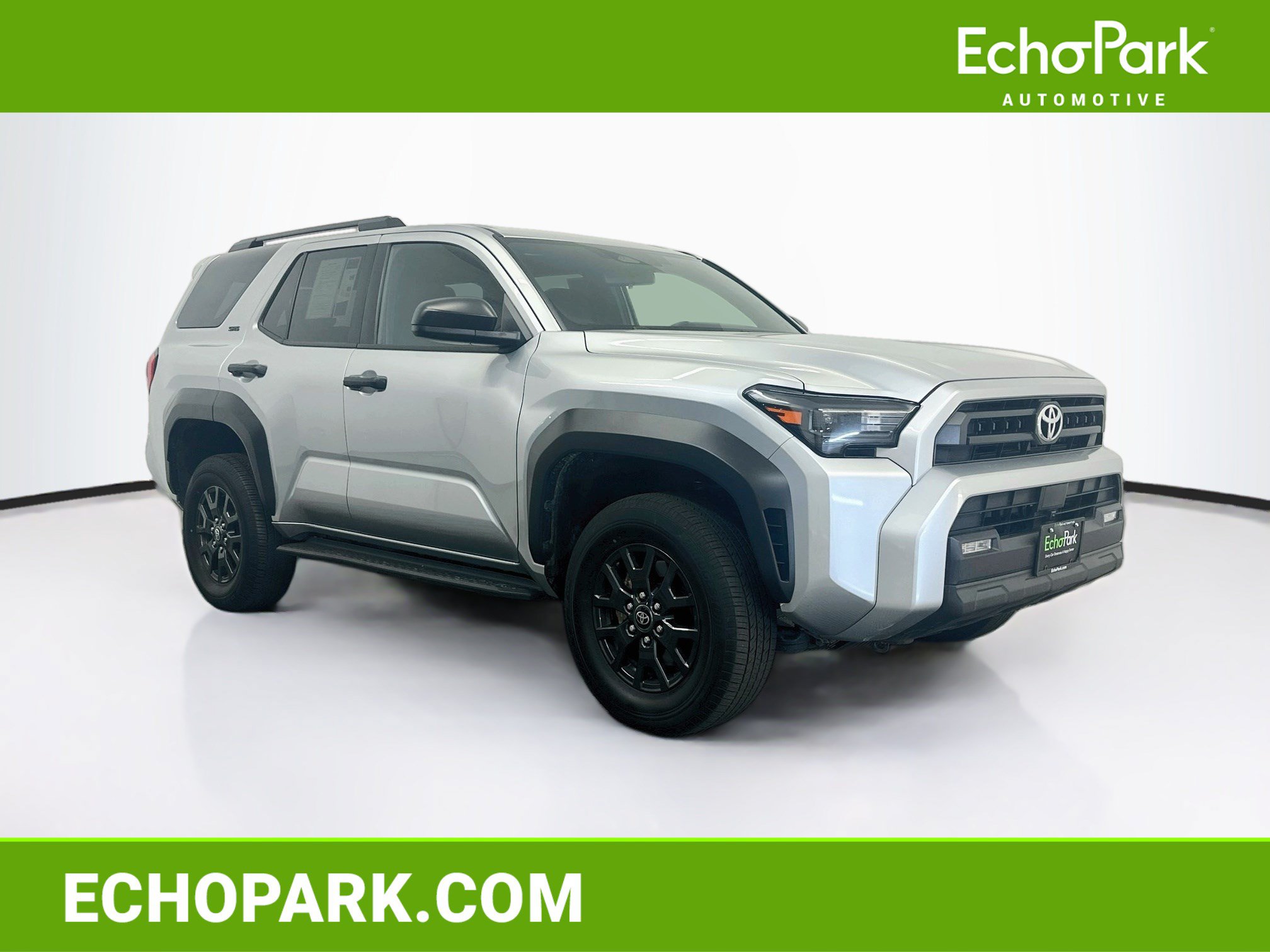 Used 2025 Toyota 4Runner SR5 AWD/4WD image 1