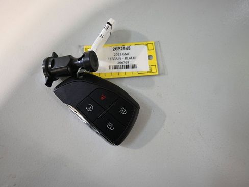 Used 2025 GMC Terrain Elevation image 11