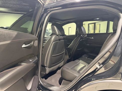Used 2022 Cadillac XT4 Sport FWD image 12