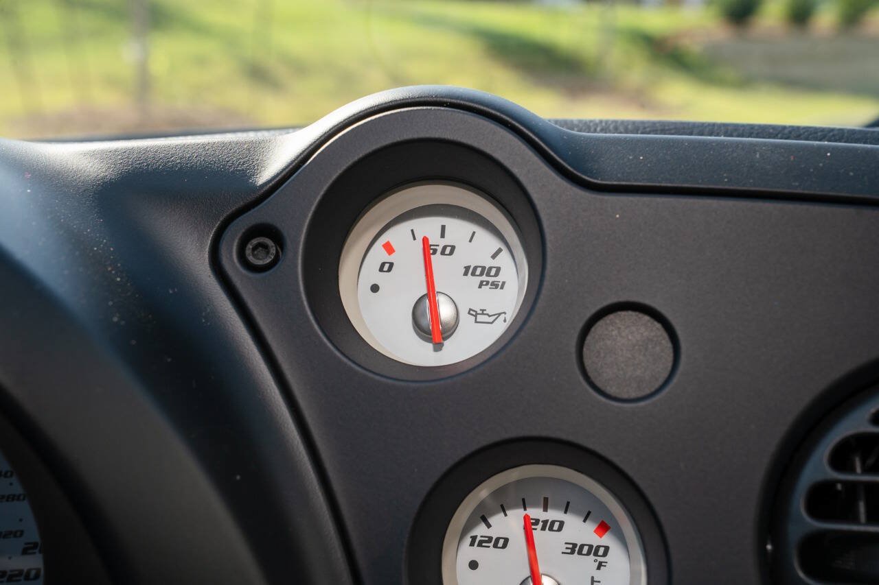 Used 2006 Dodge Viper SRT-10 RWD image 23