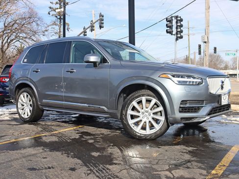 Used 2016 Volvo XC90 T8 Inscription w/ Protection Package Plus AWD/4WD image 2