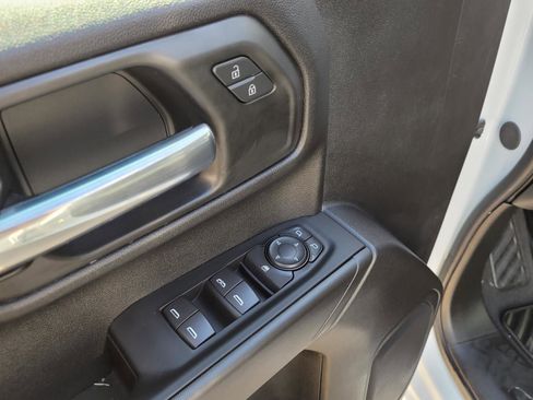 New 2026 Chevrolet Silverado 1500 Custom Trail Boss AWD/4WD image 13