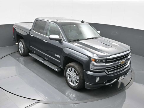 Used 2018 Chevrolet Silverado 1500 High Country image 15