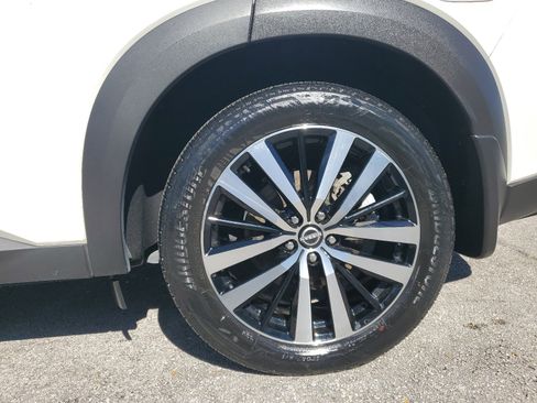 Certified 2023 Nissan Pathfinder Platinum image 28