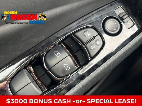 New 2025 Nissan Altima 2.5 SR w/ SR Premium Package image 20