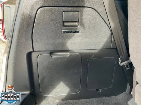 Used 2018 Honda Odyssey Touring image 10