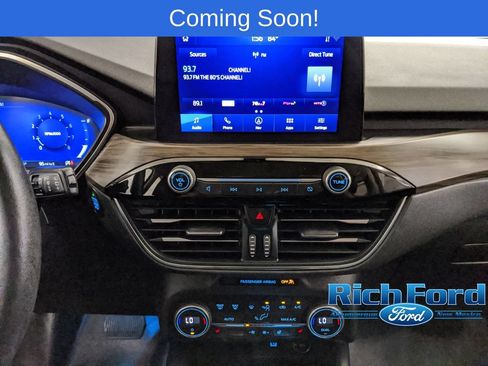Used 2020 Ford Escape Titanium w/ Titanium Premium Package 2.0 AWD/4WD image 8