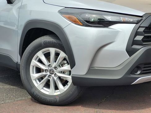 New 2026 Toyota Corolla Cross LE image 3