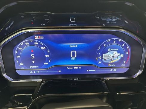 Certified 2024 Chevrolet Silverado 2500 High Country w/ High Country Premium Package image 26