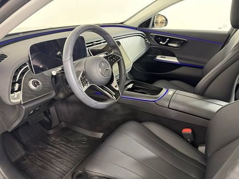 Used 2024 Mercedes-Benz E 350 4MATIC Sedan image 10