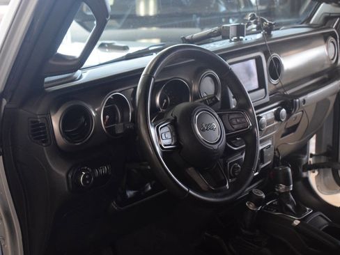 Used 2022 Jeep Gladiator Sport AWD/4WD image 58