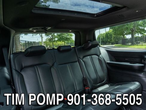 Used 2022 Jeep Wagoneer Series III w/ Premium Group I RWD image 19