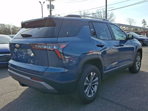 Used 2025 Chevrolet Equinox LT w/ Convenience Package II image 5