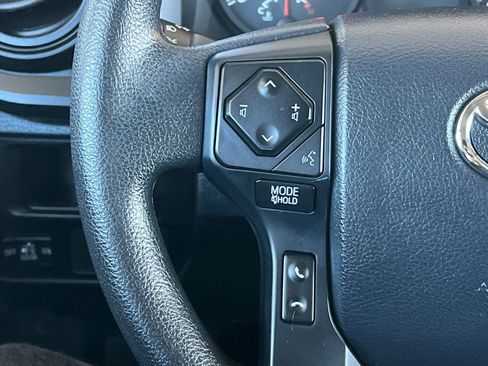 Certified 2017 Toyota Tacoma SR image 27