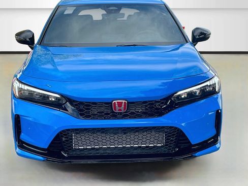 Used 2025 Honda Civic Sport Touring image 2