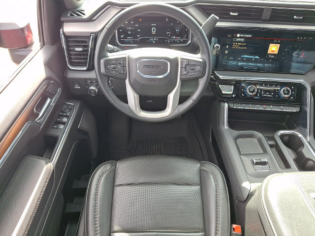 Used 2024 GMC Sierra 2500 Denali w/ Denali Reserve Package AWD/4WD image 3