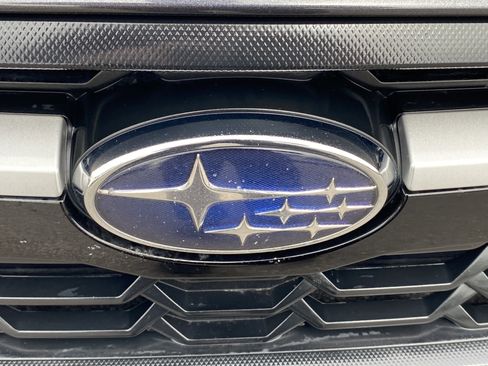 Used 2018 Subaru Crosstrek 2.0i Premium w/ Moonroof Package image 23