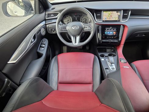 Used 2024 INFINITI QX50 Sport image 13