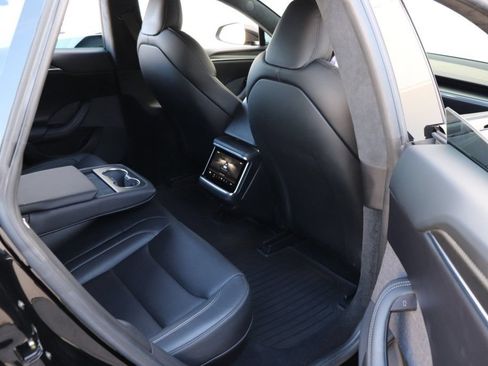 Used 2022 Tesla Model S Plaid AWD/4WD image 27