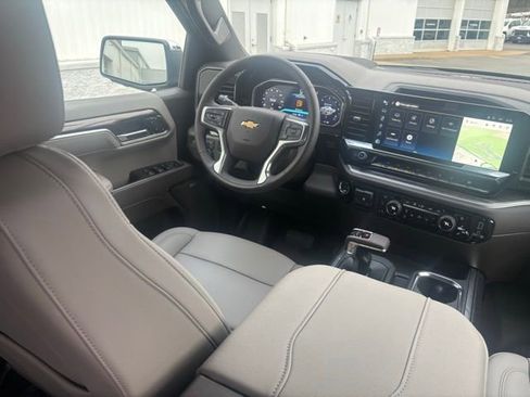 New 2026 Chevrolet Silverado 1500 LTZ AWD/4WD image 17
